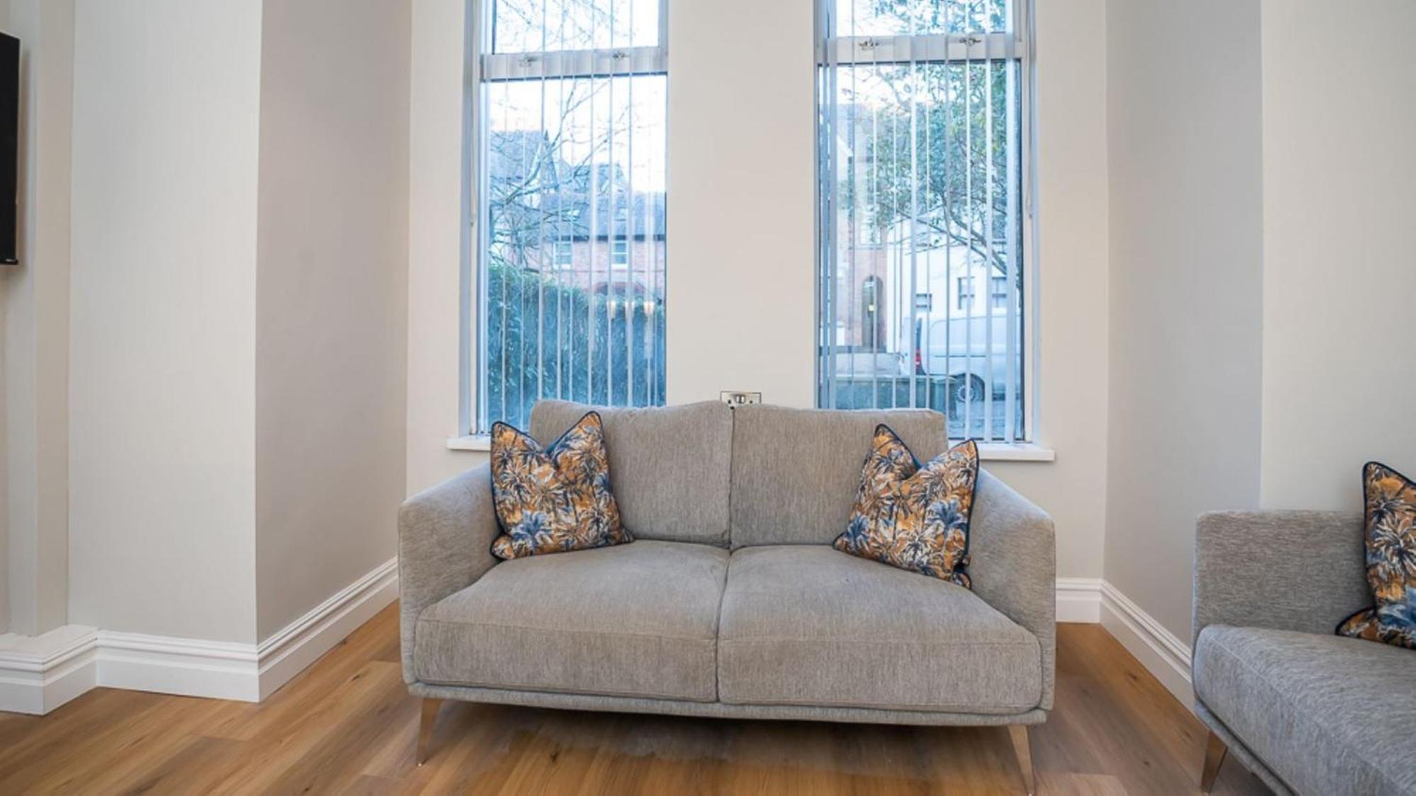 Modern 2 Bdr Apartment At Queens By Belfast City Breaks Exterior photo
