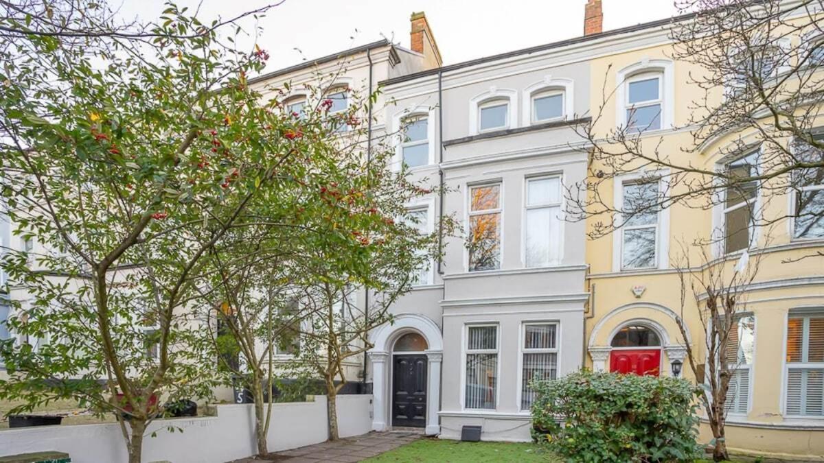 Modern 2 Bdr Apartment At Queens By Belfast City Breaks Room photo